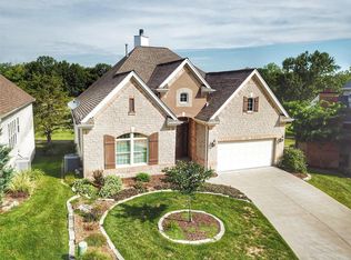 565 Fairway Oaks Dr, Eureka, MO
