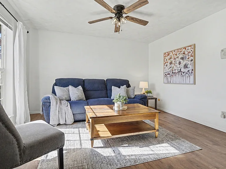 1632 S Rifle St #1 — Photo 8