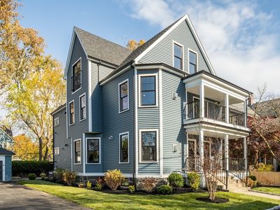 12 Maple St #12, Watertown, MA, 02472