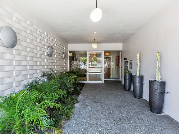 5th image of 175 21st Ave APT 203