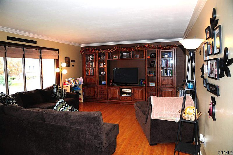 2nd image of 3 COLOMBA Drive