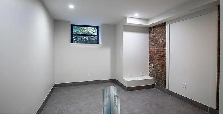 Rented by Skyline Group Real Estate | media 70