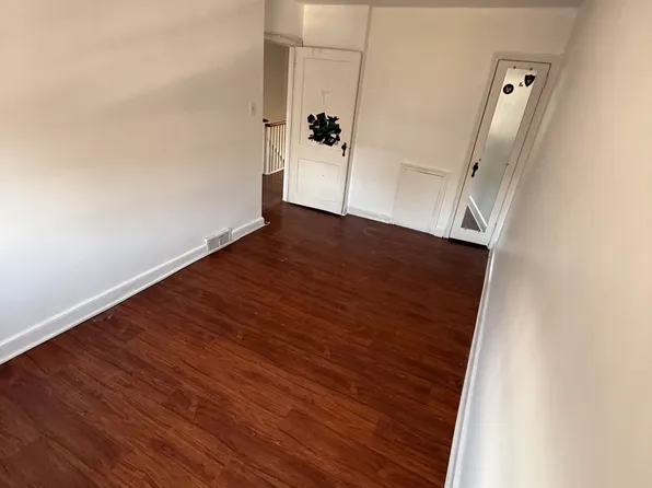 3217 Friendship St, Philadelphia, PA 19149