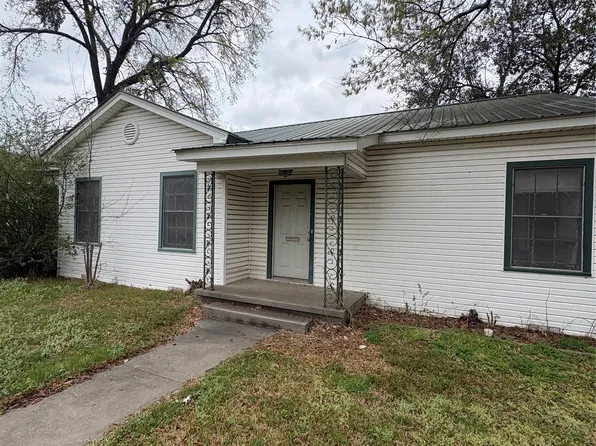 424 Church St, Sulphur Springs, TX 75482