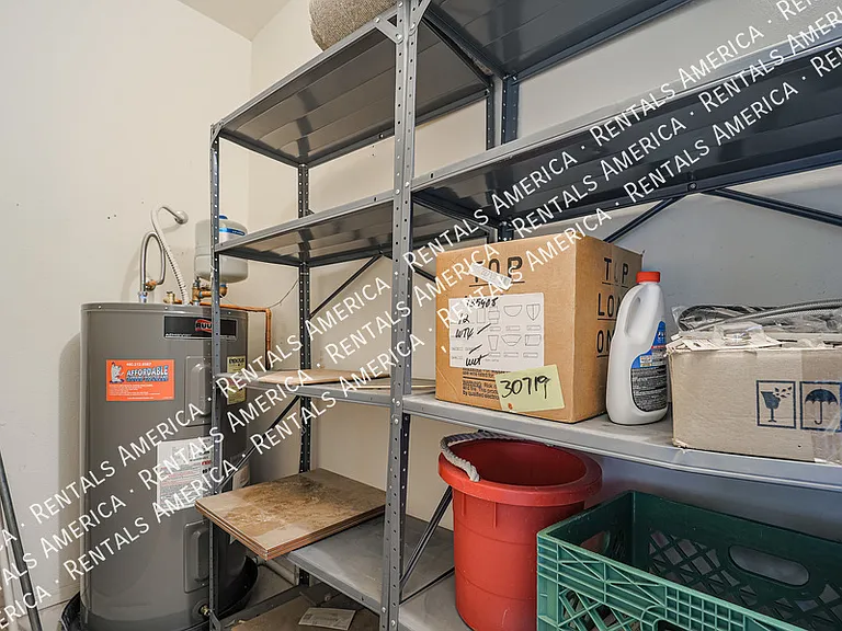15050 N Thompson Peak Pkwy #2050 — Photo 24