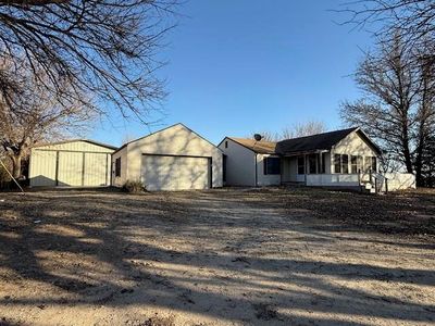 1353 E 100th Ave N, Belle Plaine, KS, 67013