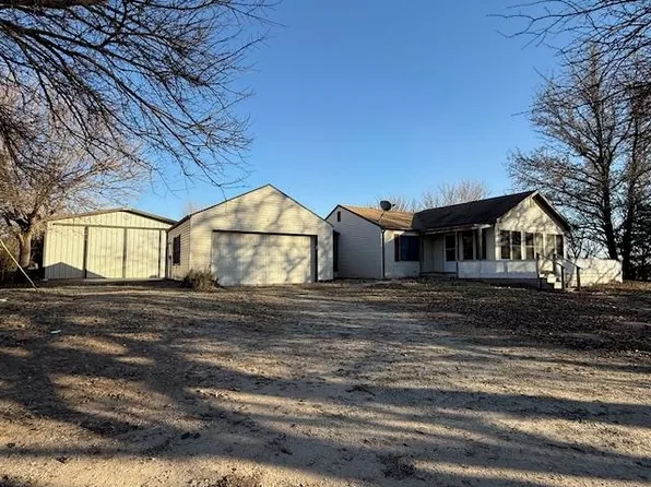 1353 E 100th Ave N, Belle Plaine, KS 67013