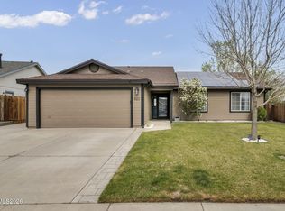 522 Sugarloaf Dr, Dayton, NV 89403