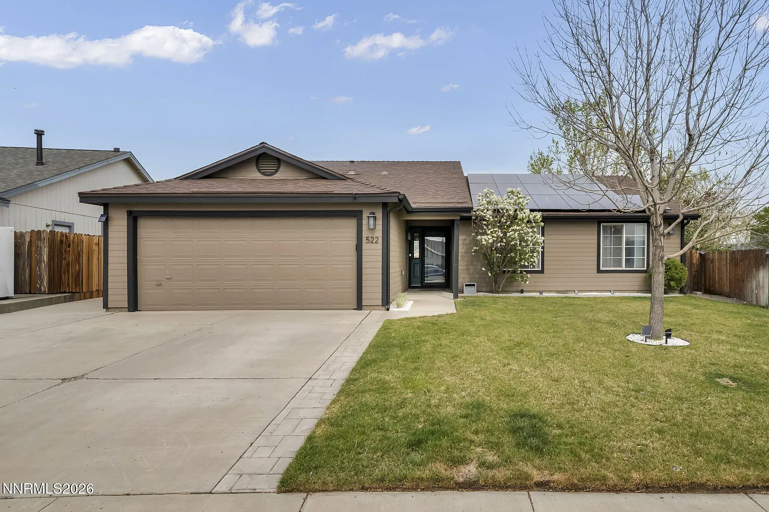 522 Sugarloaf Dr photo 1