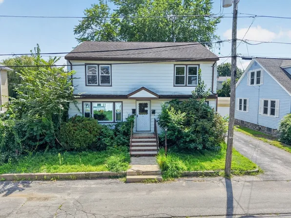 16 Taylor St, Methuen, MA 01844