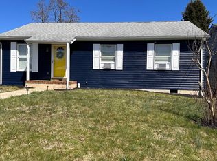 523 Luray Ave, Luray, VA 22835