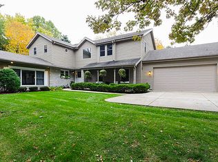 6311 Prentice Dr, Downers Grove, IL 60516