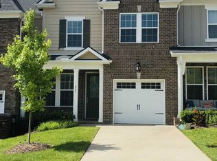 823 Kennear Ln, Mount Juliet, TN 37122