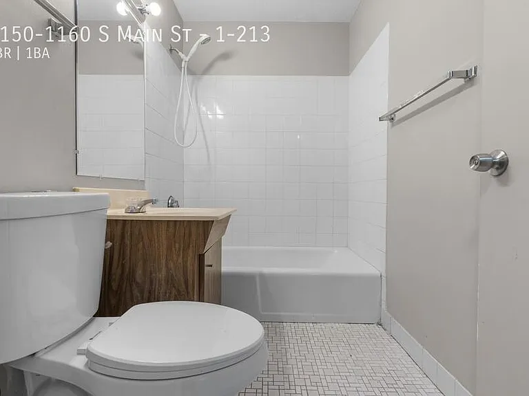 1150-1160 S Main St #1-213 — Photo 19