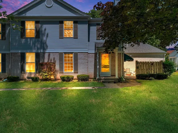 24611 Lake Meadow Dr, Harrison Township, MI 48045