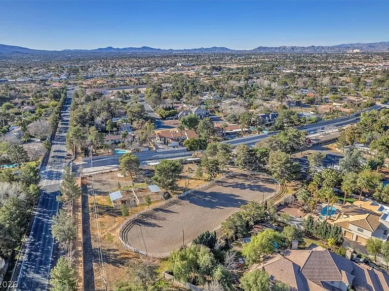 2868 Vista Del Sol Ave — Photo 75