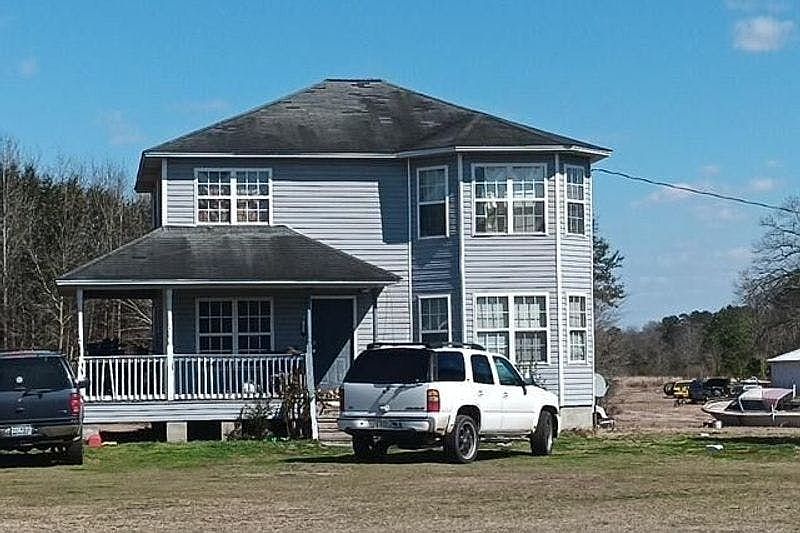 1st image of 1819 Mackton Rd