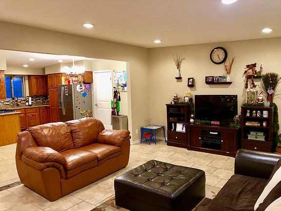 2nd image of 9716 Saigon Dr
