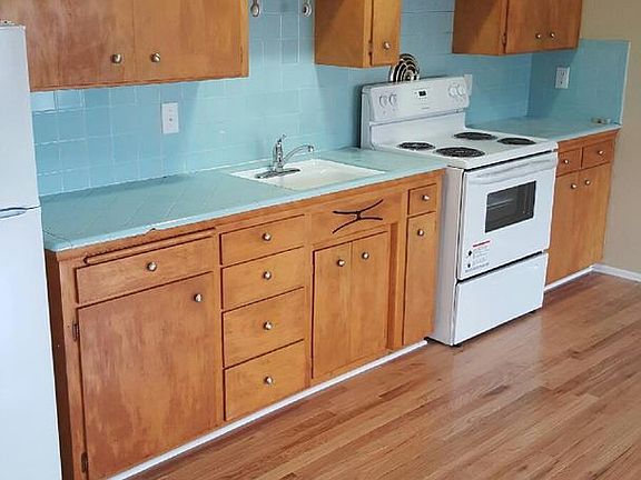 2nd image of 1821 Harvard Ave APT 402