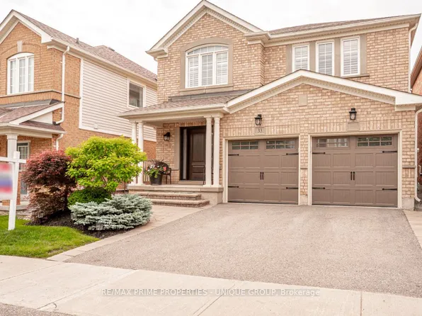 33 Richard Underhill Ave, Whitchurch Stouffville, ON L4A 0J1