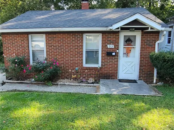 913 Vista Ave, Alton, IL 62002