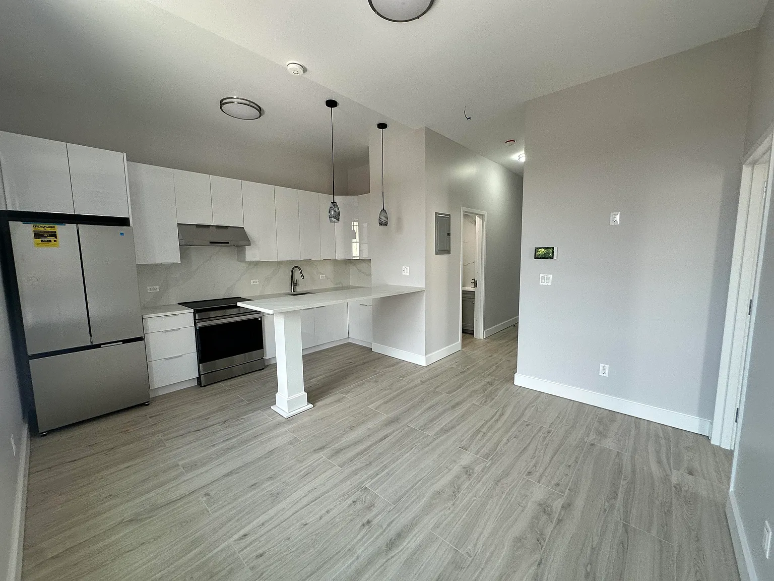 6901 3rd Avenue — Photo 2