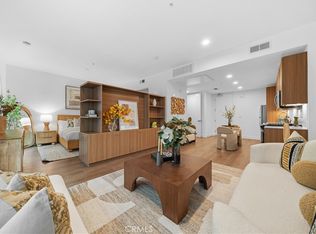 709 E Walnut St #319, Pasadena, CA