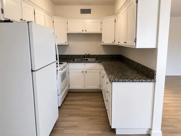 412 W Monroe Ave, Las Vegas, NV