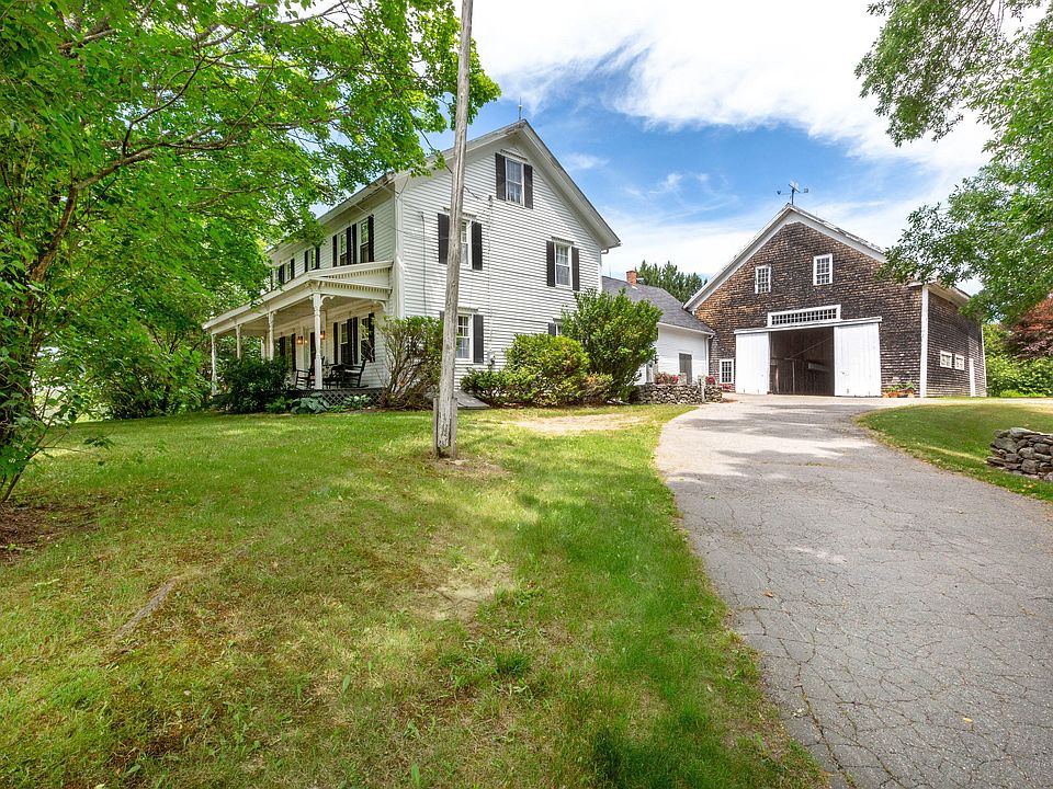 2nd image of 23 Grand Army Rd