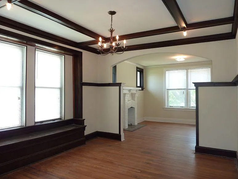 1 bed, 1090 sqft, $1,095 — Photo 2