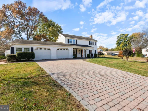 12711 Keswick Ln, Bowie, MD 20715