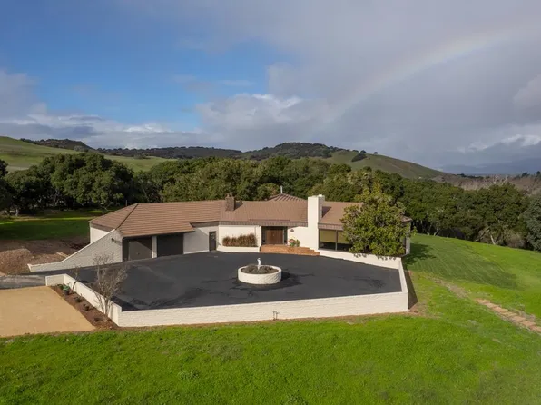 15921 Toro Hills Ave, Salinas, CA 93908