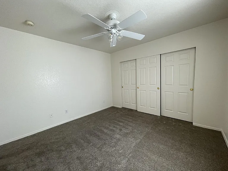 4072 S Cassidy Dr — Photo 16