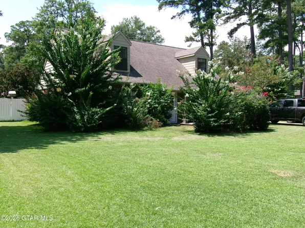 161 Mapleview Rd, West Point, MS 39773