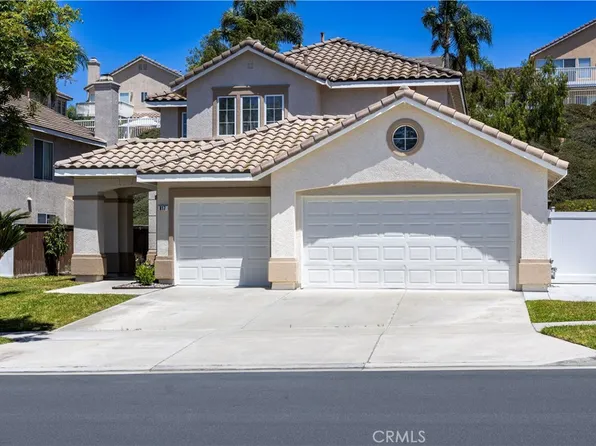 817 N Temescal St, Corona, CA 92879