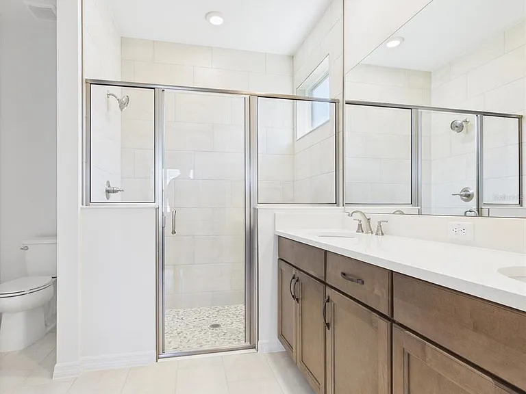 5824 SW 70th Ter — Photo 15
