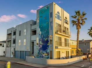 940 The Strand APT 3, Hermosa Beach, CA 90254