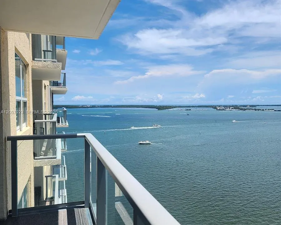 1155 Brickell Bay Dr #1807