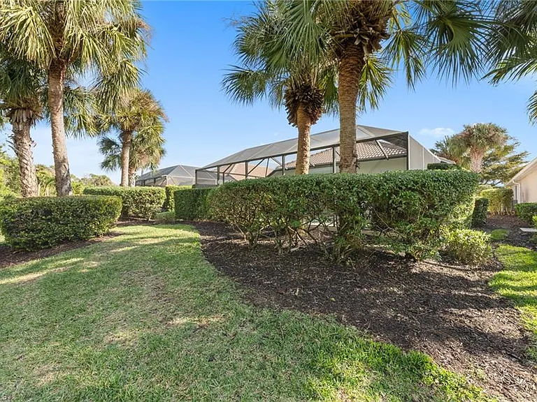 9974 Horse Creek Rd — Photo 34
