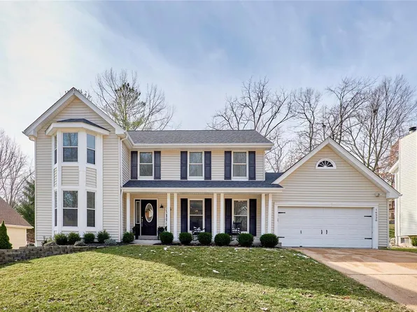 16520 Thunderhead Canyon Ct, Ballwin, MO 63011