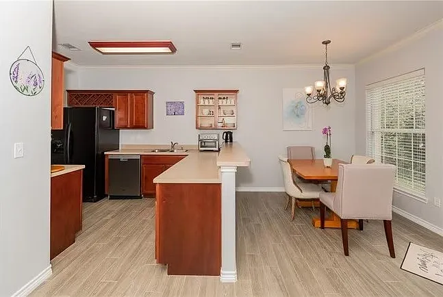 12205 Abbey Glen Ln — Photo 12
