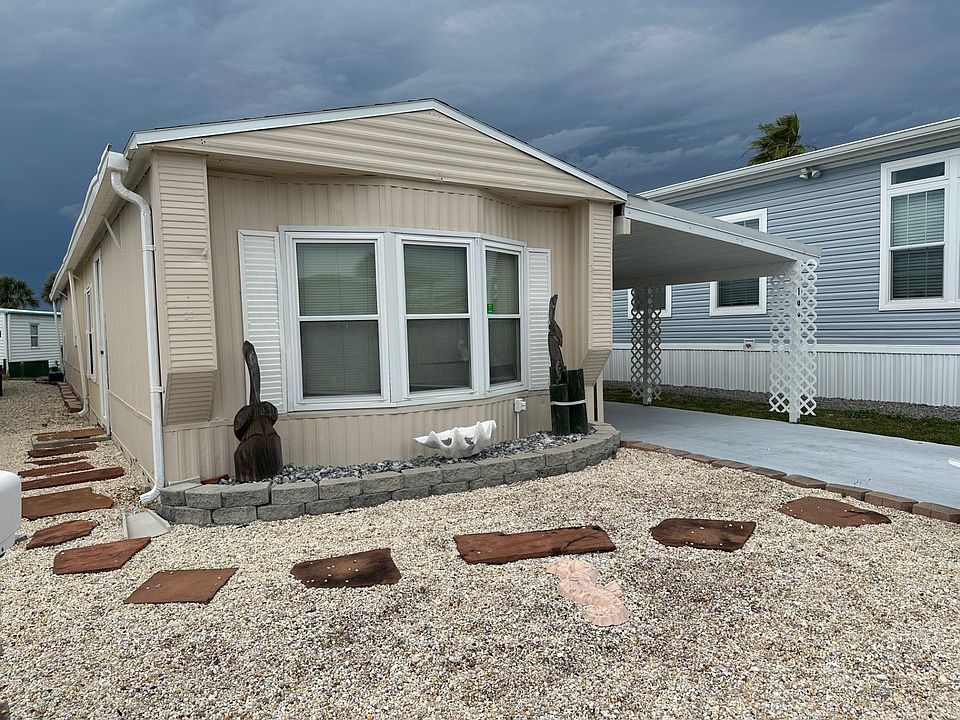 1st image of 105 Anchorage Dr