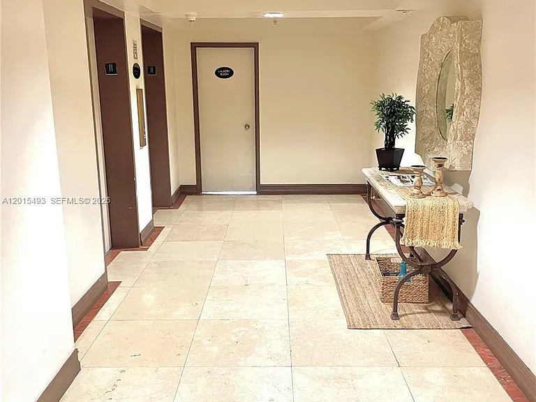 9195 Collins Ave #1012 — Photo 14