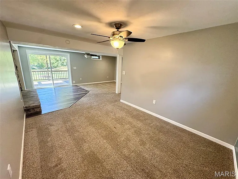 2315 Williams St — Photo 33