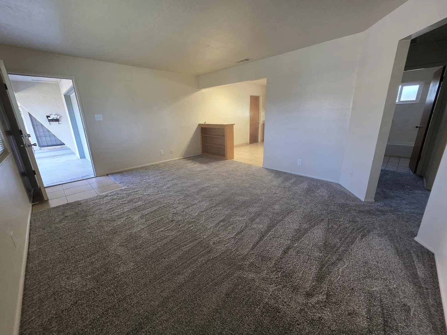 2 bed, $1,800 — Photo 4