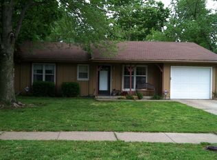 3812 SW Atwood Ave, Topeka, KS 66610