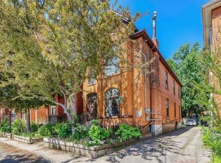 100 Grant Ave, Hamilton, ON L8N 2X7