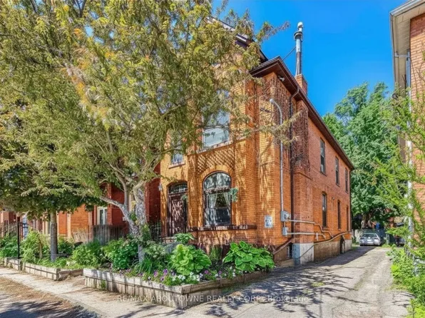 100 Grant Ave, Hamilton, ON L8N 2X7