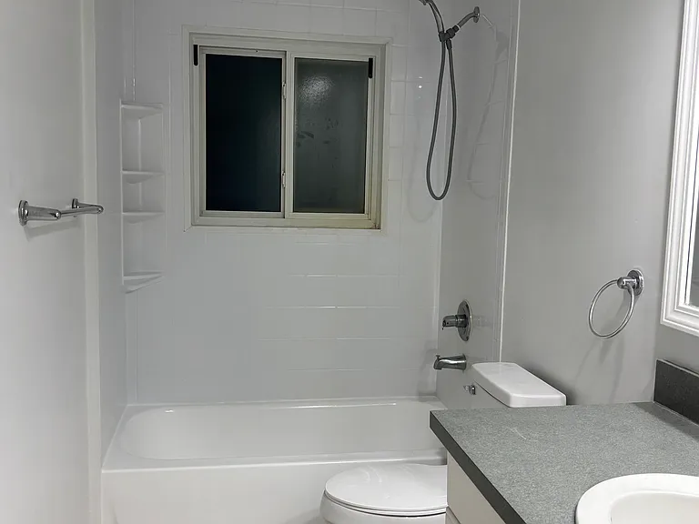 96 Village Ct #1 — Photo 8