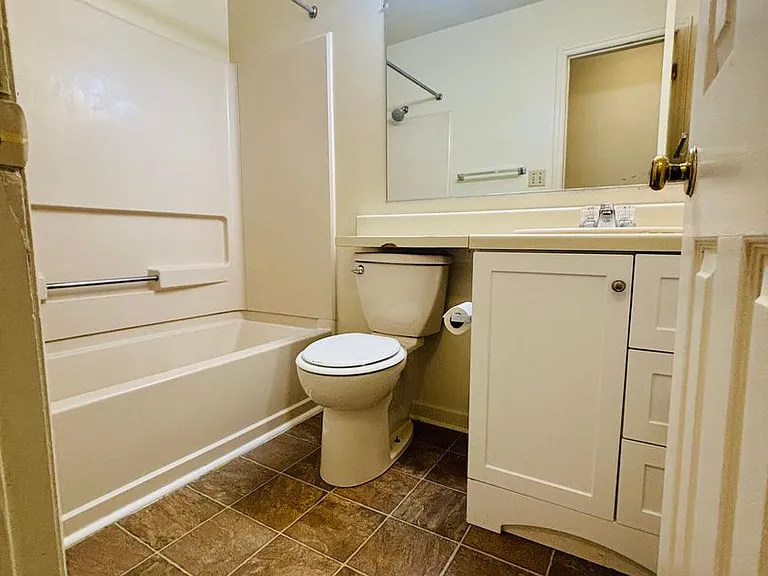 403A Berryfield Ln — Photo 12